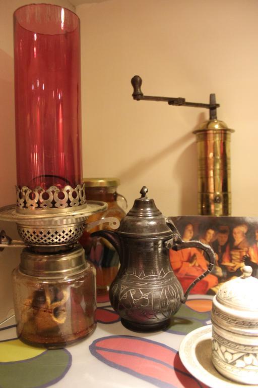 Guzel Izmir Hotel Rum bild